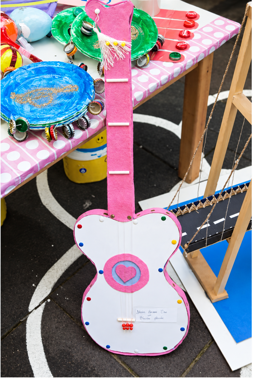 El Yapımı Gitar